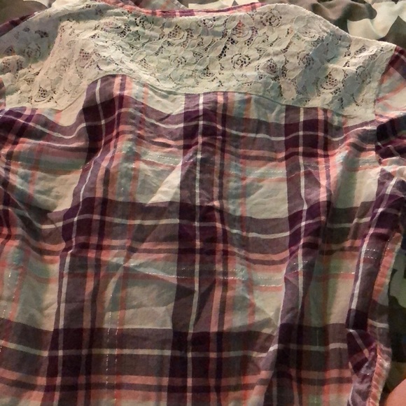 Button down shirt - Picture 2 of 3